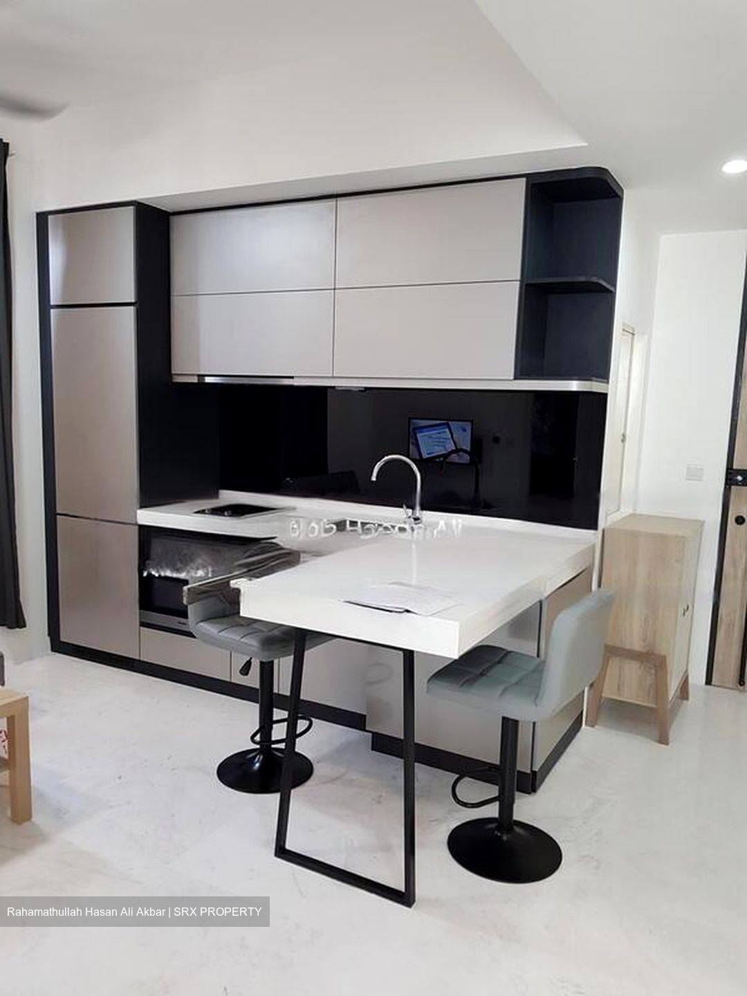 M5 (D10), Apartment #458382791